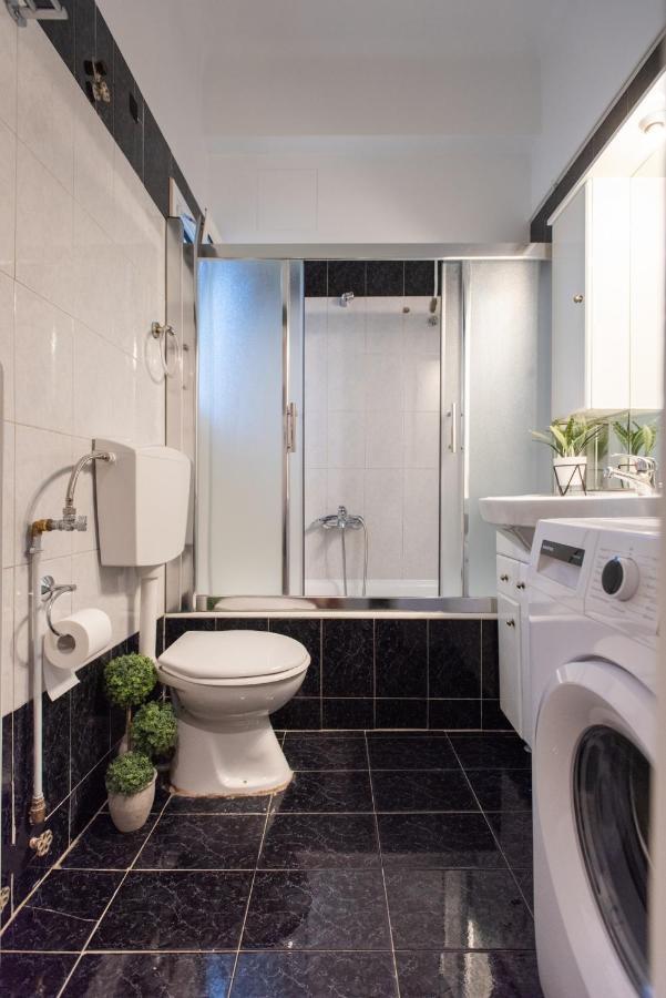 Blue Ark Wanderlust Apartment Athens Luaran gambar