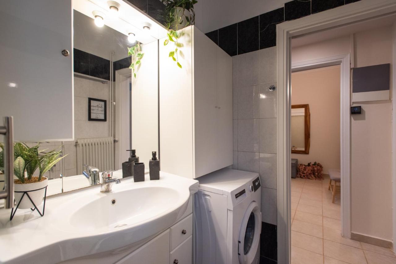 Blue Ark Wanderlust Apartment Athens Luaran gambar